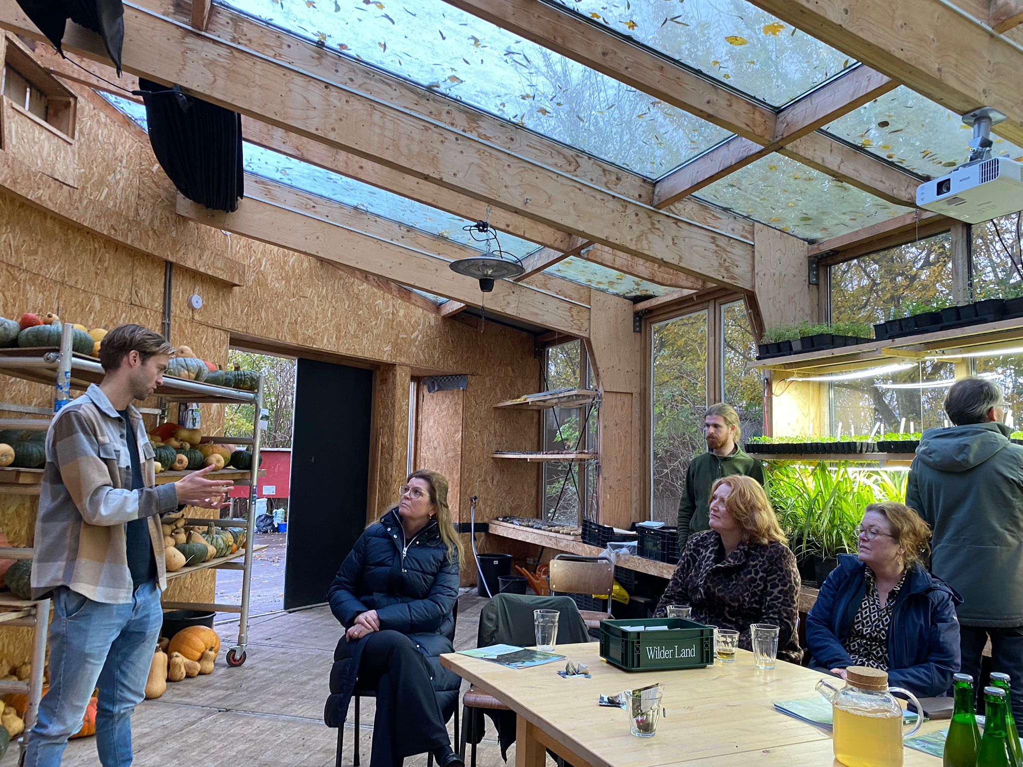 Bezoek aan Utopia Eiland met Christianne van der Wal